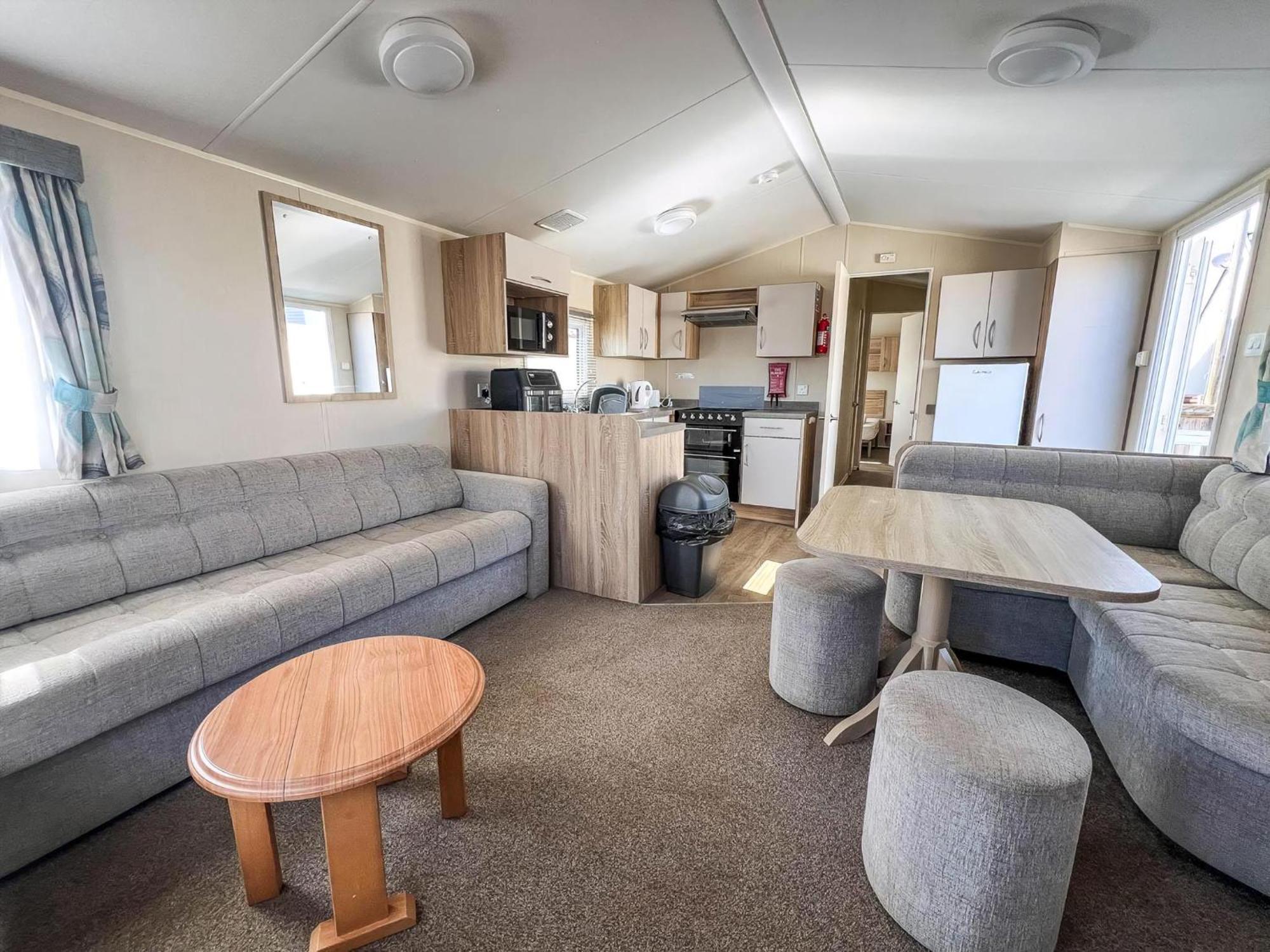 Great Caravan For Hire By The Beach In Norfolk, By Hunstanton Beach Ref 13005L 외부 사진